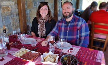 Lunch Family Wineries Tuscany SWT 375