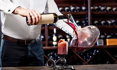 Why does wine need to breath in decanter?