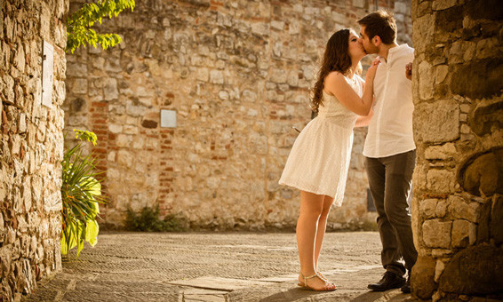 Lovers in Tuscany